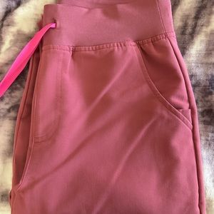 Figs joggers sz small tall